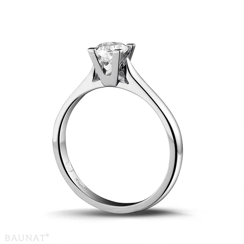 0.30 quilates anillo solitario diamante de oro blanco 