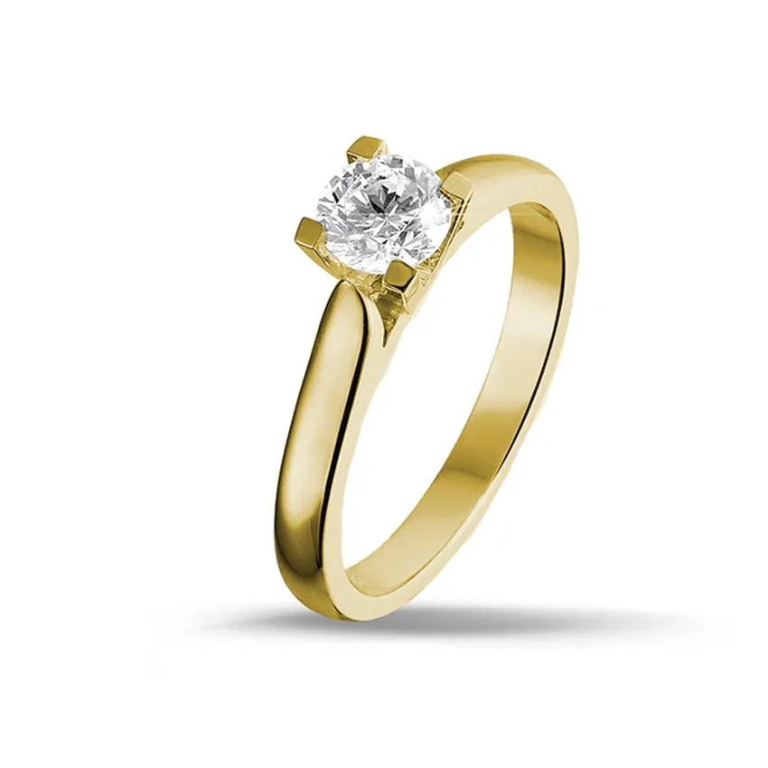 0.30 quilates anillo solitario diamante en oro amarillo 