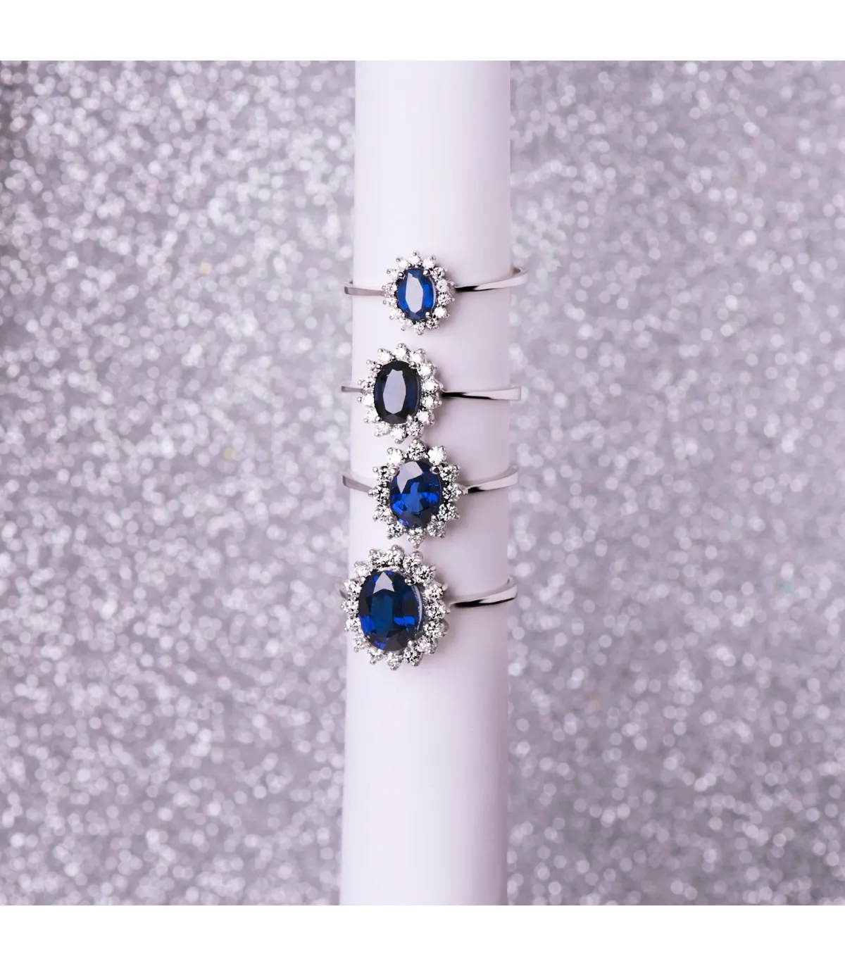 Anillo Jasmin 0.14 Qtes.18 Ktes Zafiro 0.62 Q