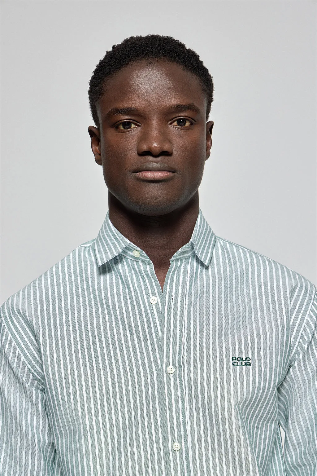 Camisa Columbia de rayas verde con bordado Polo Club
