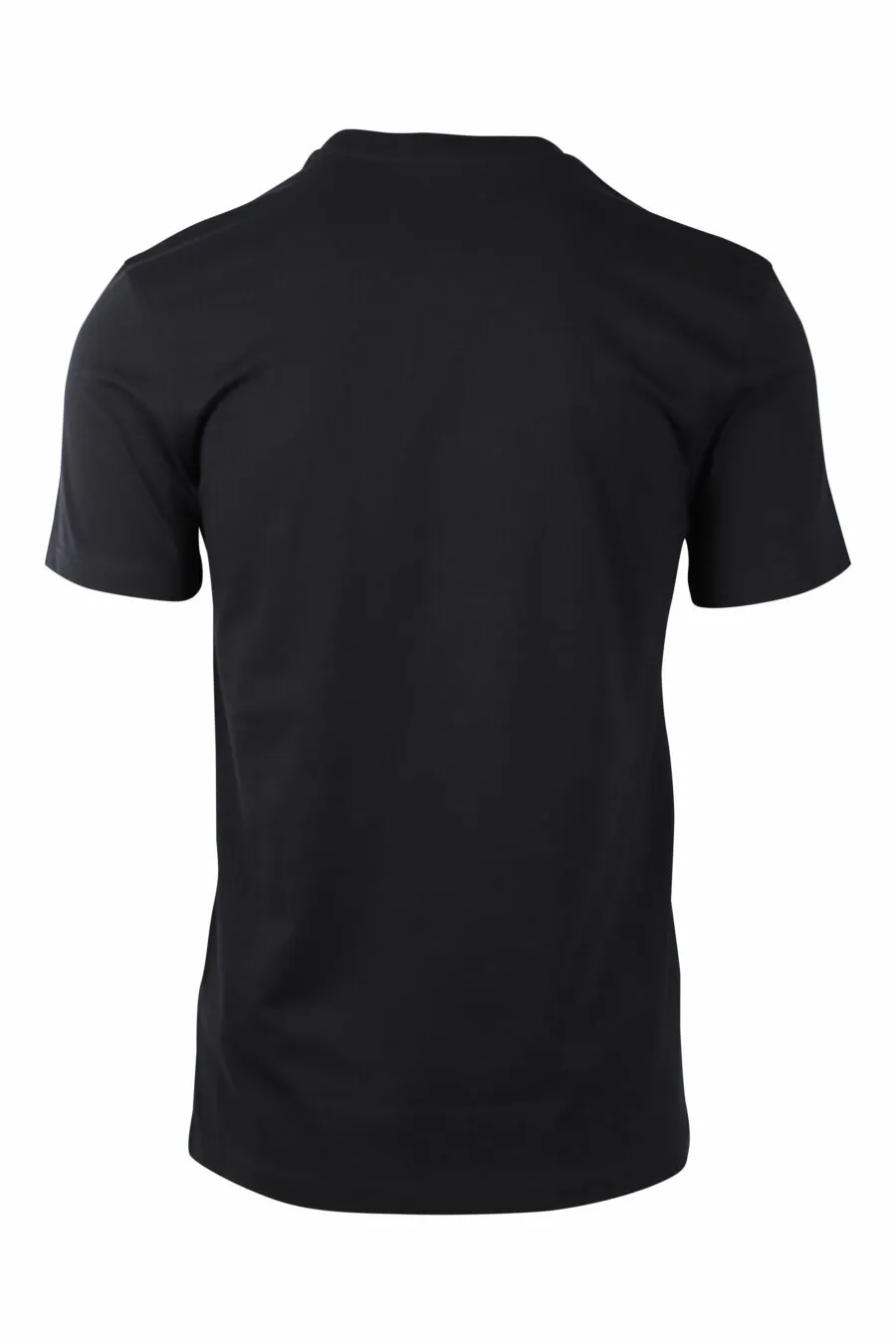 Camiseta negra con maxilogo plata