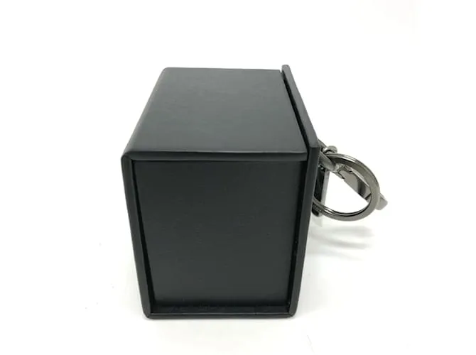 Fendi 7AR894 Llavero de cuero Negro 