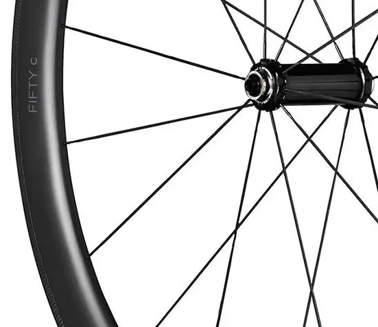 Ruedas Black Inc 50